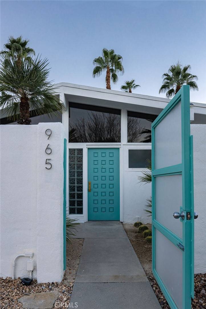 Palm Springs, CA 92264,965 E Twin Palms