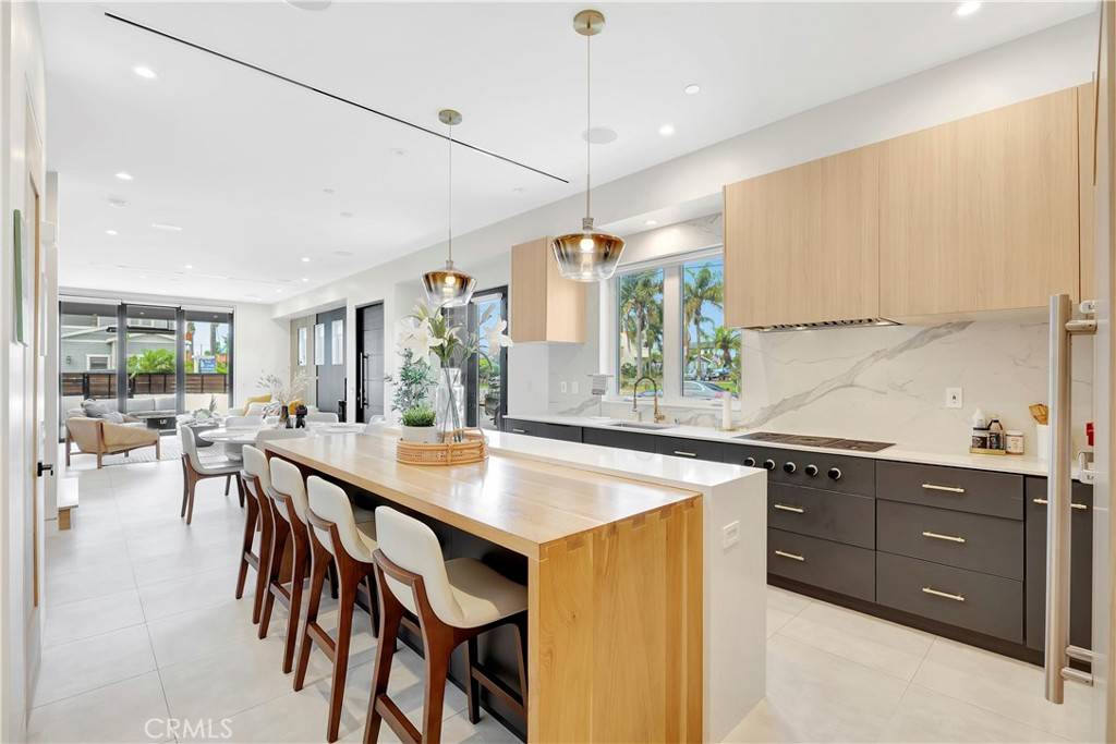 Huntington Beach, CA 92648,620 Huntington Street