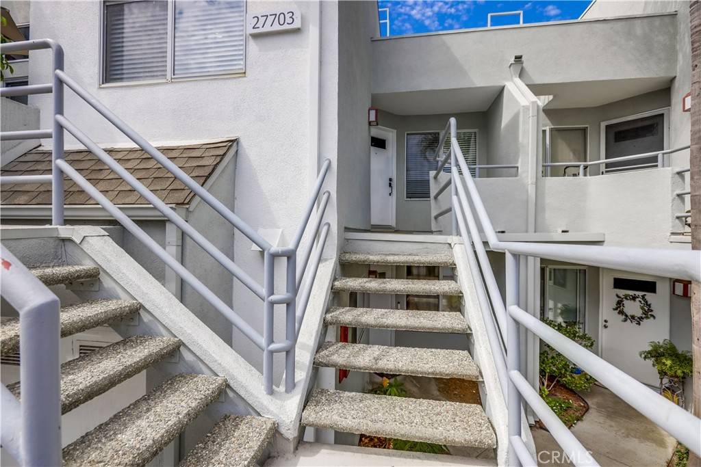 Mission Viejo, CA 92691,22703 Aquamarine #142