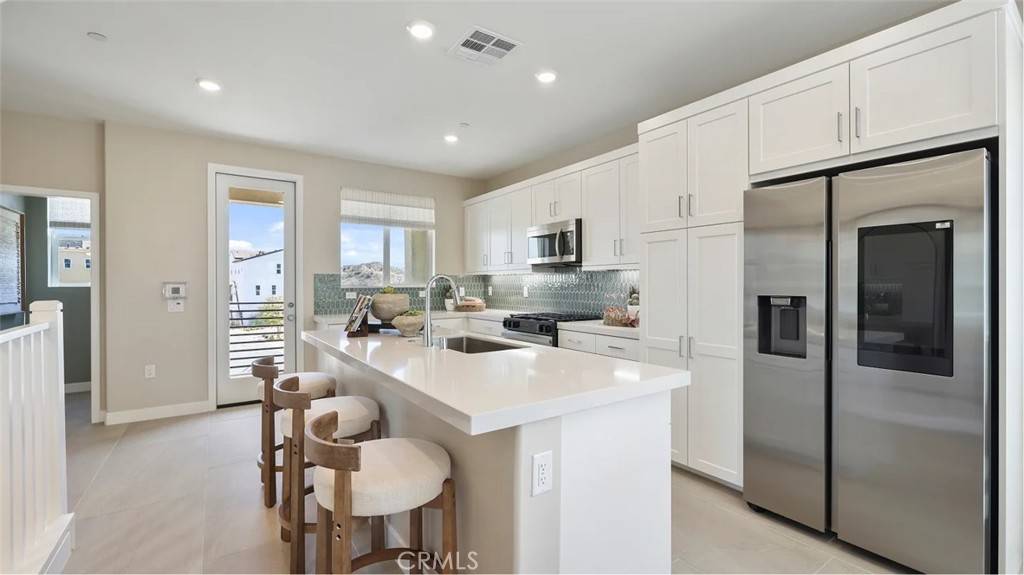 Valencia, CA 91381,26854 Sonnet PL