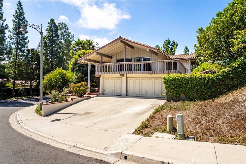 Mission Viejo, CA 92691,26381 Amapola