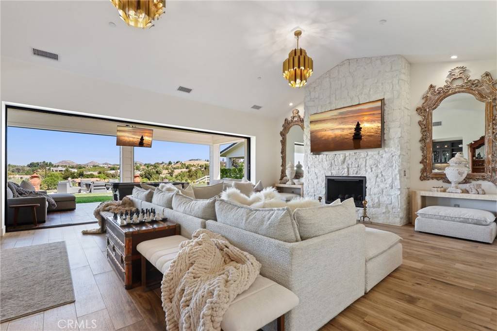 Temecula, CA 92592,40756 Los Ranchos CIR