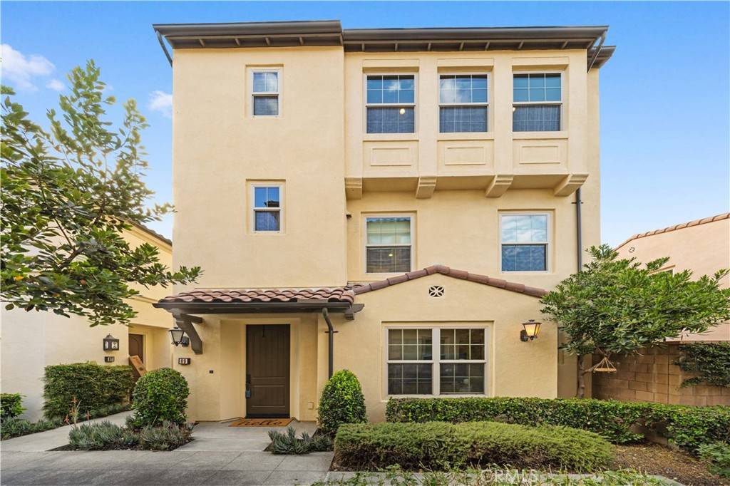 Irvine, CA 92618,89 Kestrel