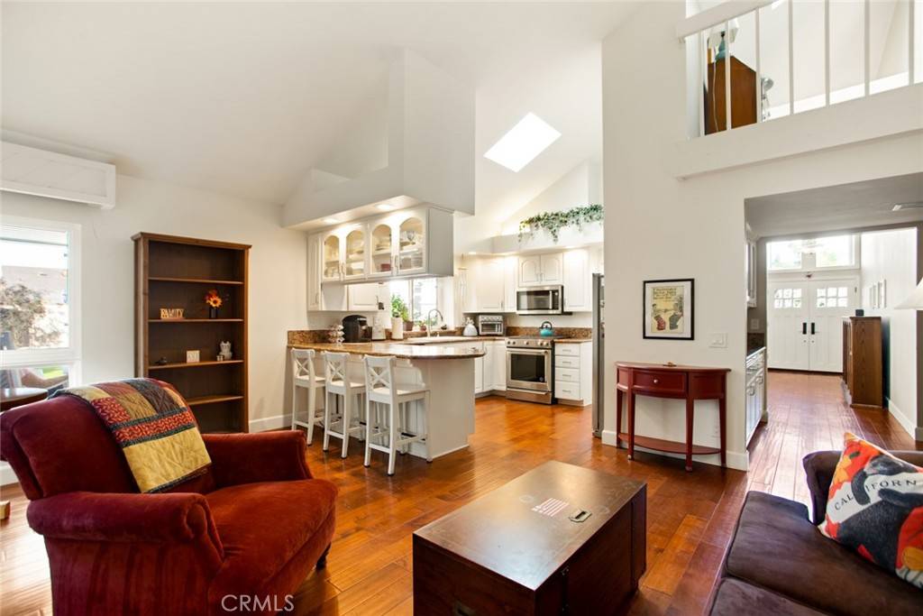 Huntington Beach, CA 92646,20251 Lighthouse LN