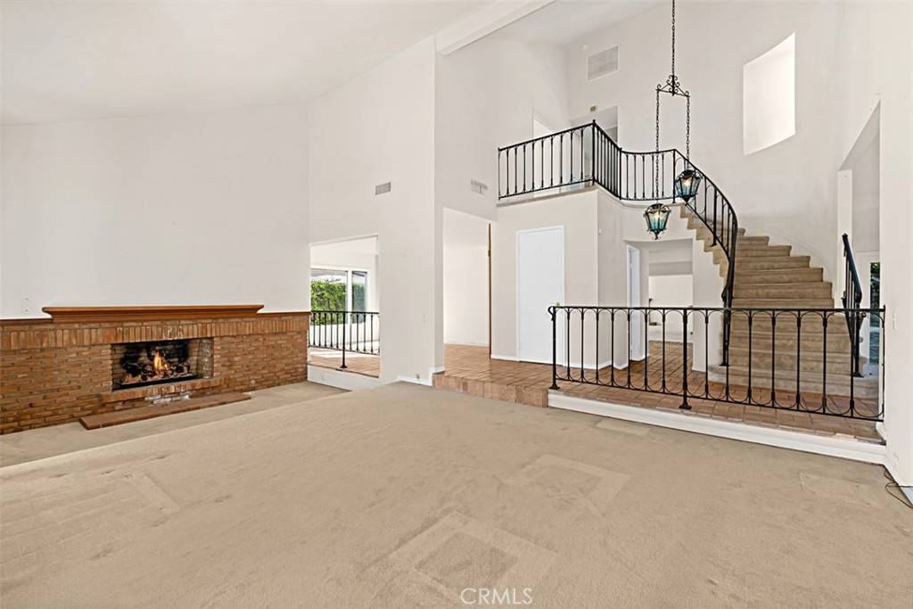 Newport Beach, CA 92660,1700 Port Margate Pl