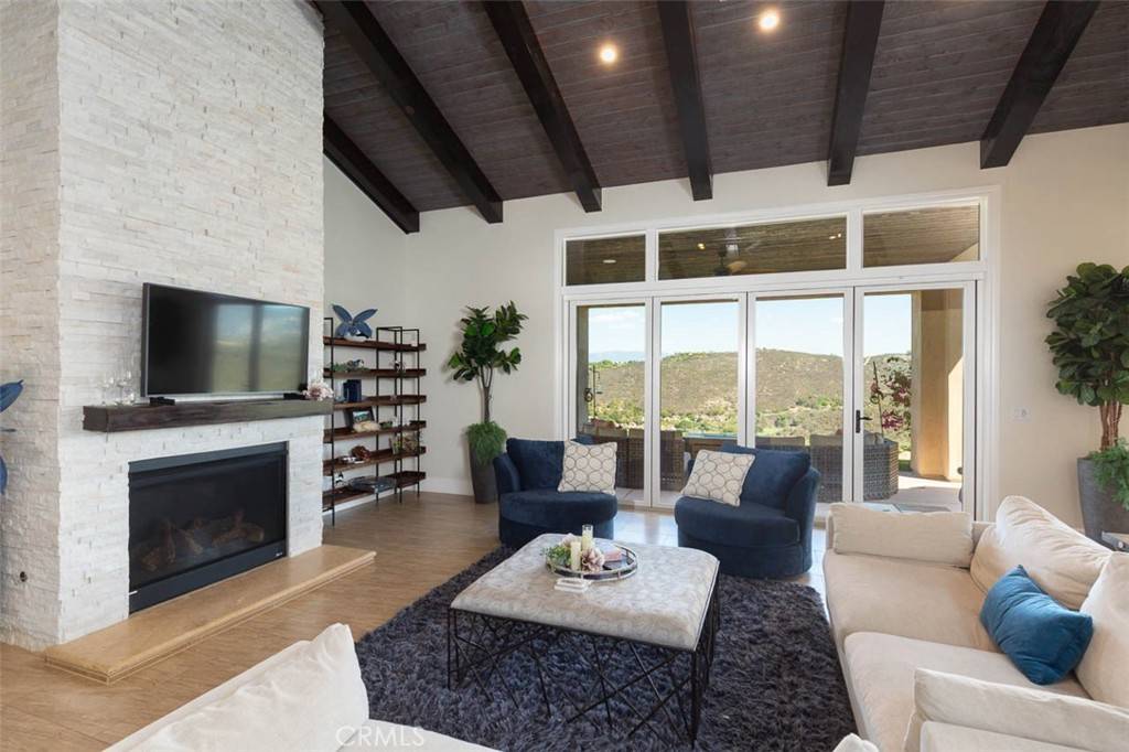 Vista, CA 92084,2260 Panoramic