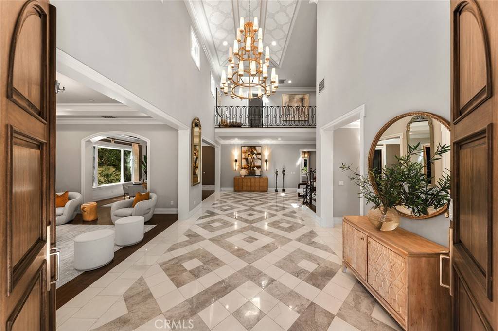 Arcadia, CA 91006,81 Hacienda