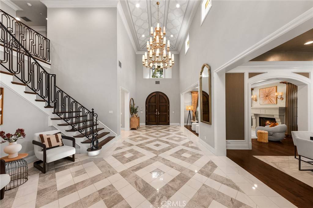 Arcadia, CA 91006,81 Hacienda