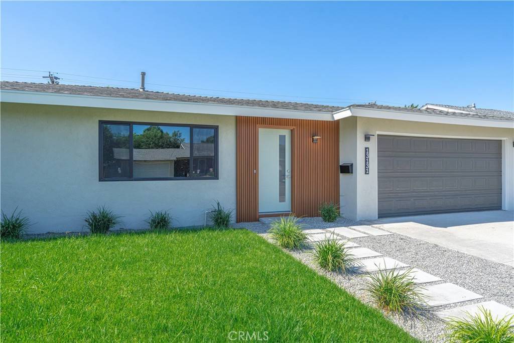 Garden Grove, CA 92843,13131 Siemon AVE