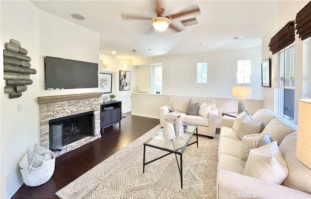 Irvine, CA 92603,234 Coral Rose