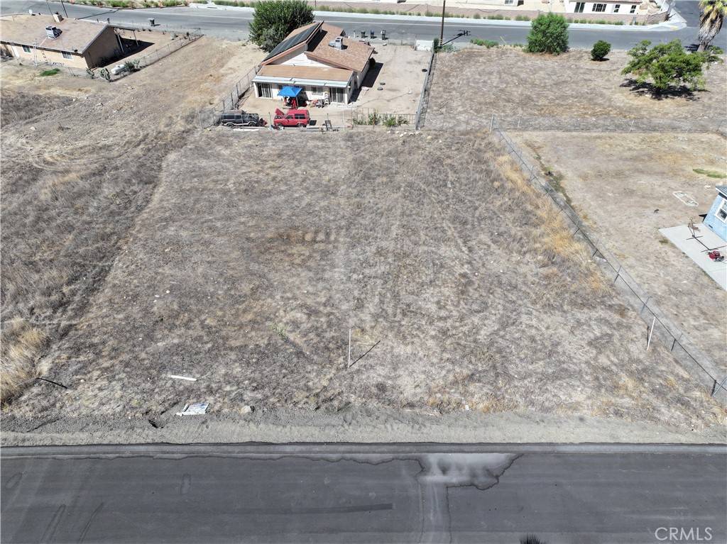 Lake Elsinore, CA 92530,0 Swan