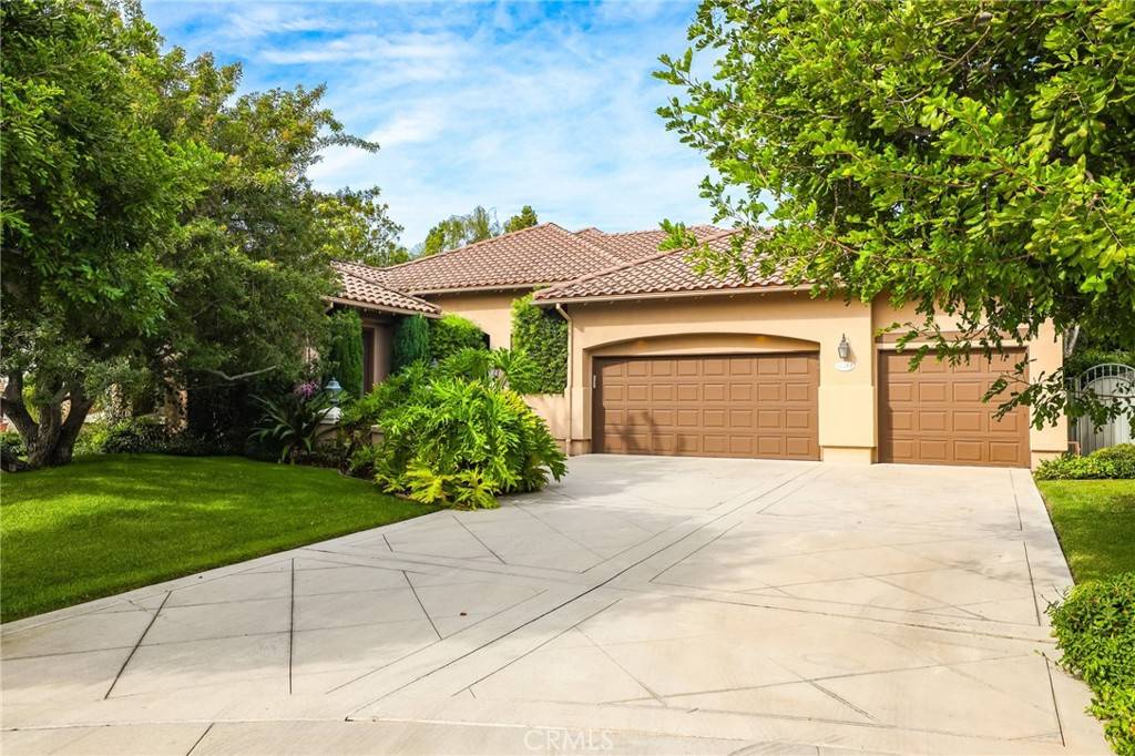 Tustin, CA 92782,12215 Wyne Ct