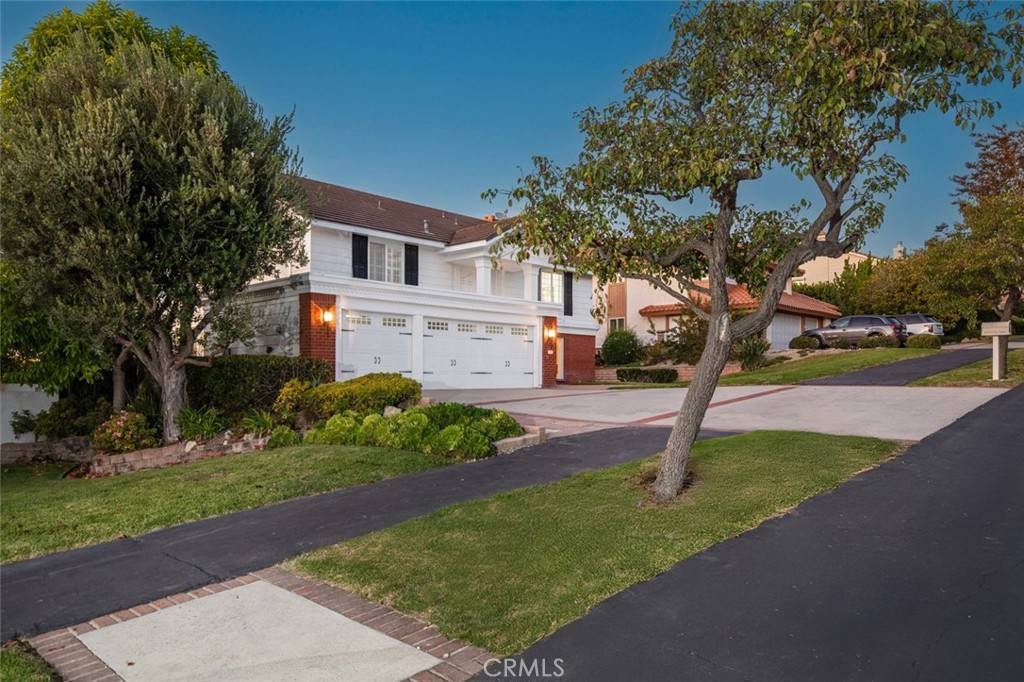 Rolling Hills Estates, CA 90274,43 Country Lane