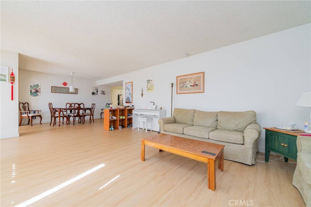 Laguna Woods, CA 92637,3244 San Amadeo #2C