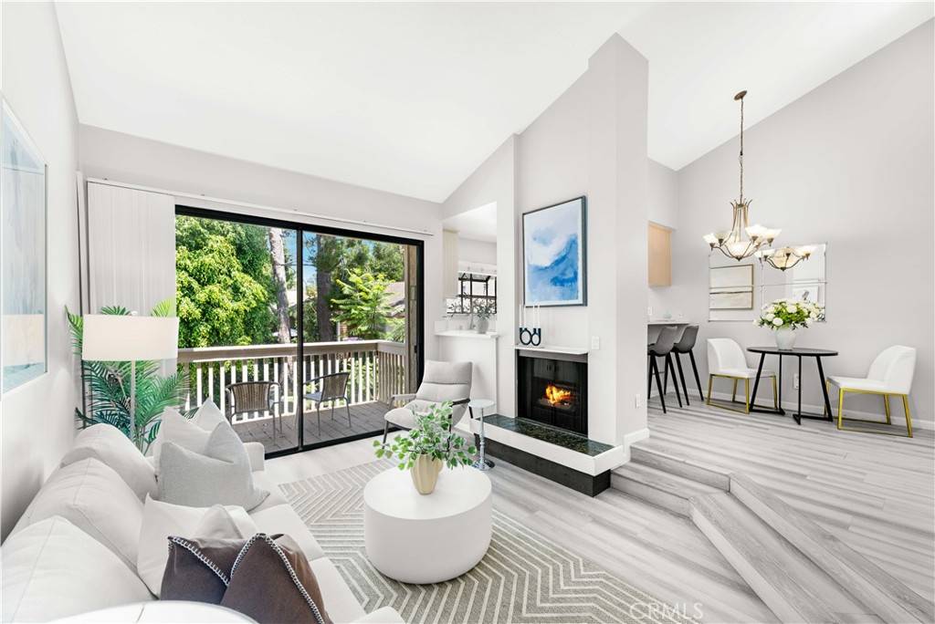 Irvine, CA 92620,90 Lakepines