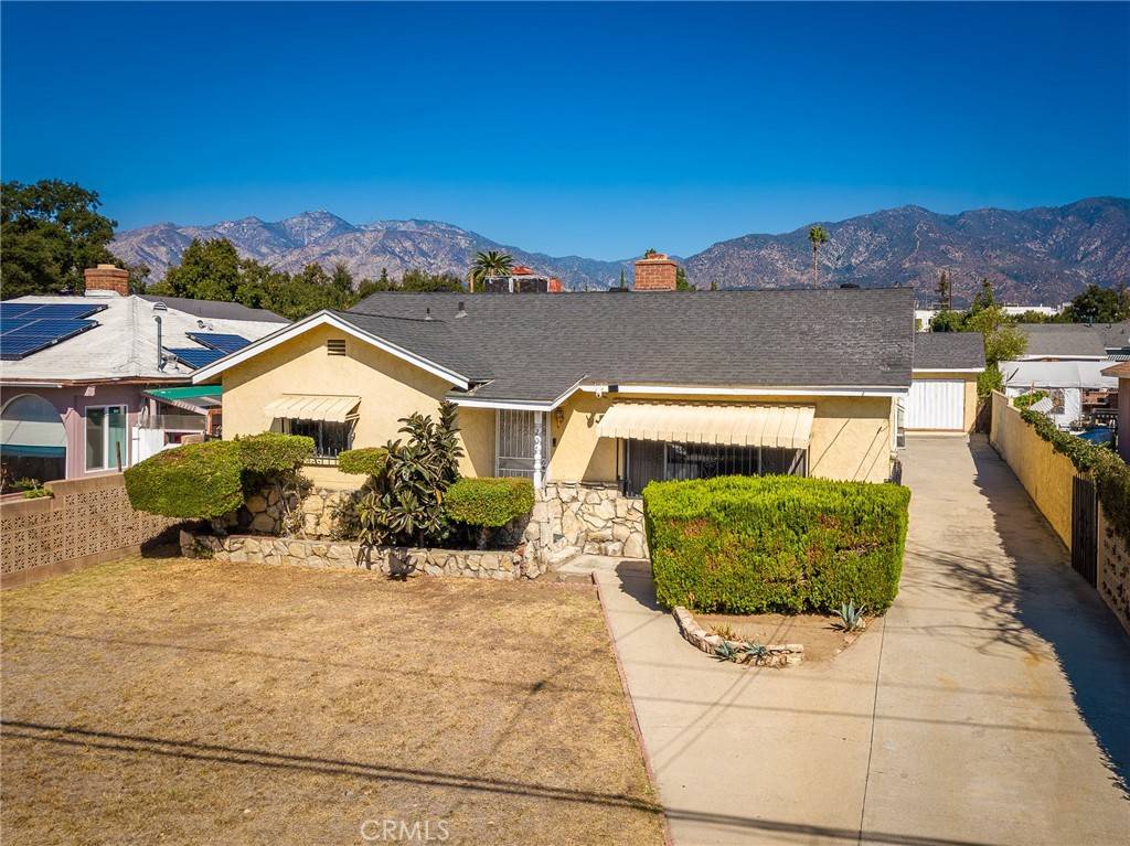 Monrovia, CA 91016,207 Los Angeles AVE