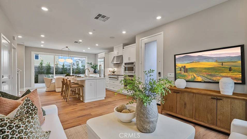 Fullerton, CA 92835,1723 Lychee ST