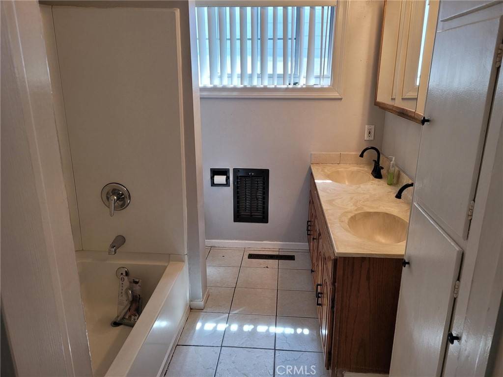Dana Point, CA 92629,34022 Granada