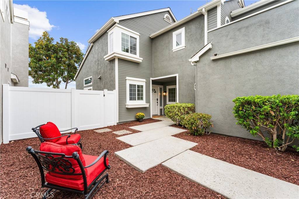 Mission Viejo, CA 92692,21795 Tobarra