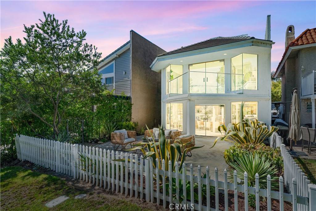 Lake Forest, CA 92630,21886 Winnebago