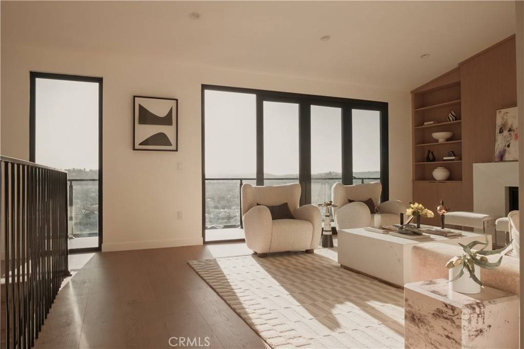 Los Angeles, CA 90041,2536 Medlow