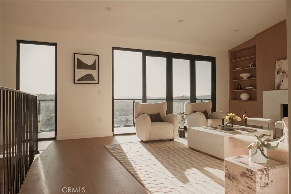 Los Angeles, CA 90041,2536 Medlow