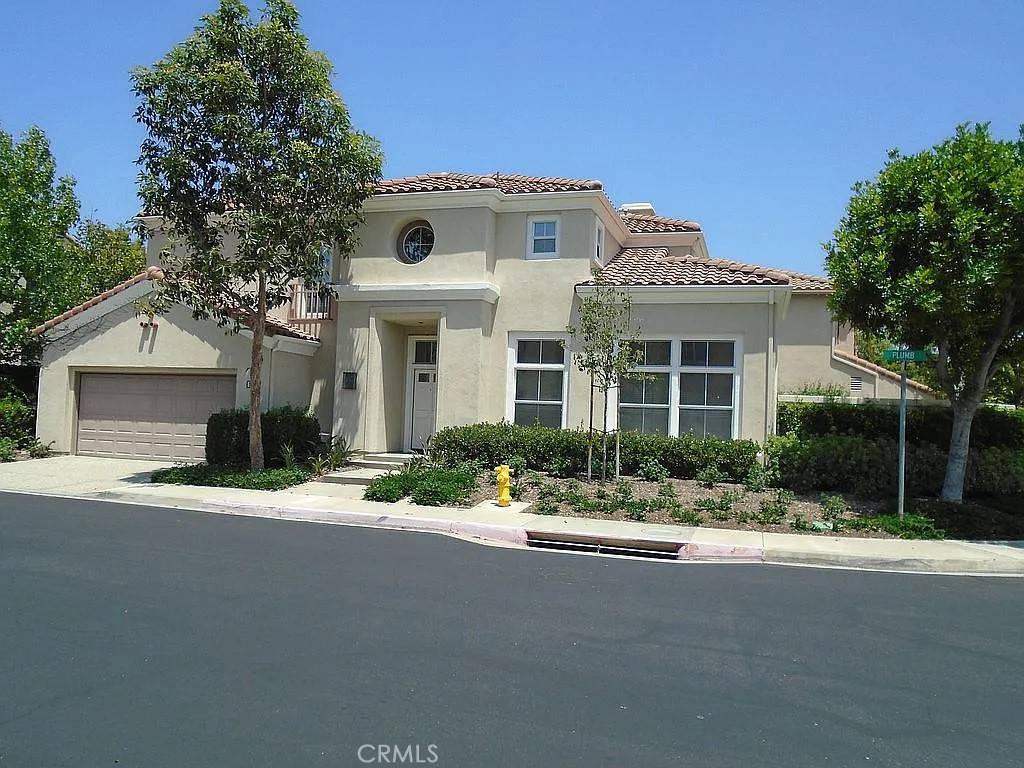 Tustin, CA 92782,2657 Plumb DR
