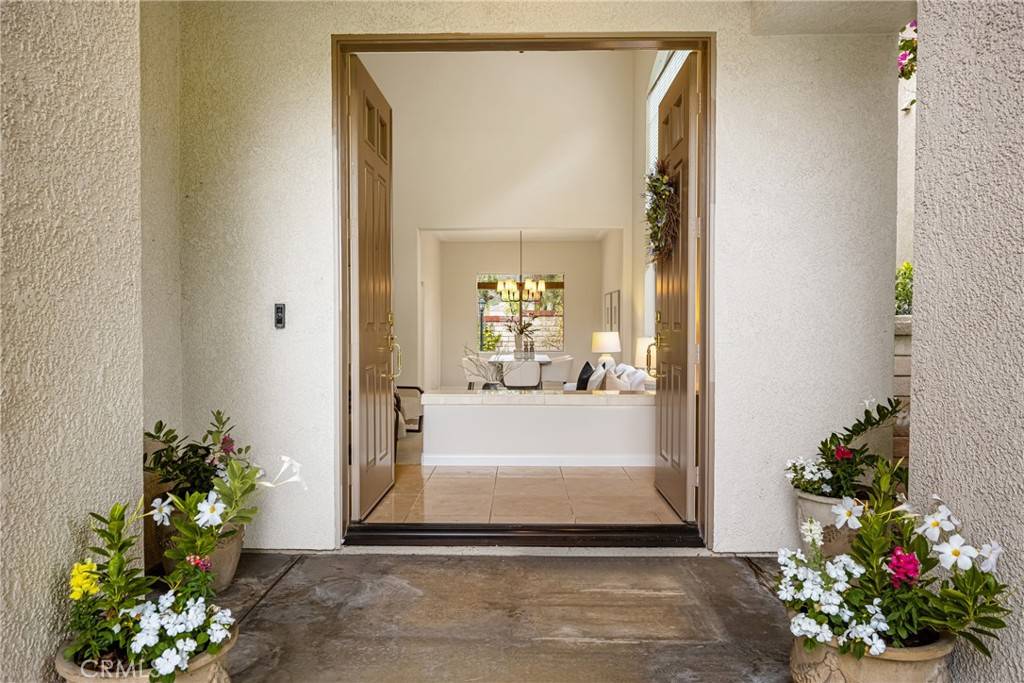 Tustin, CA 92782,10940 Tantlinger