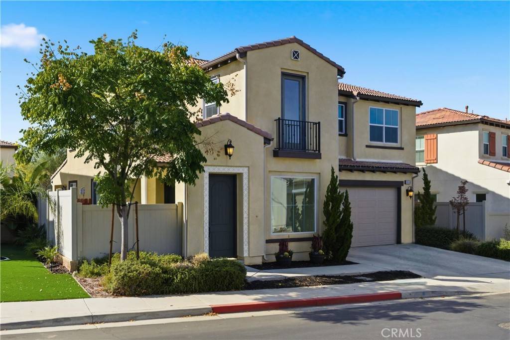 Lake Elsinore, CA 92532,39659 Strada Gabrile