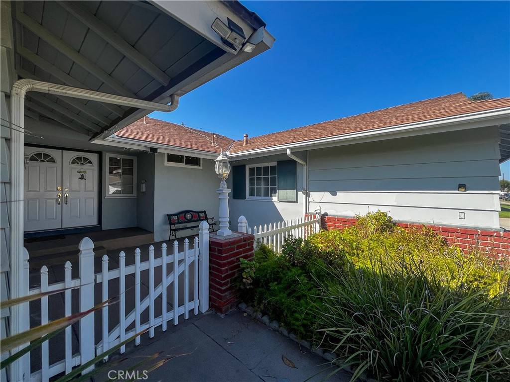 Fountain Valley, CA 92708,18949 Santa Marta