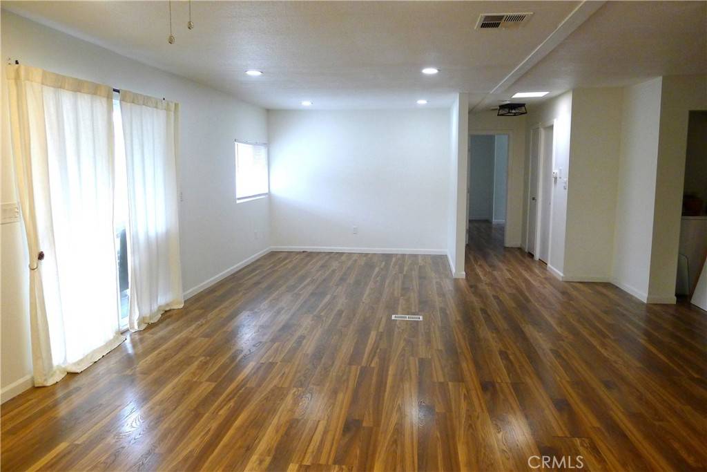 Stanton, CA 90680,10550 Western