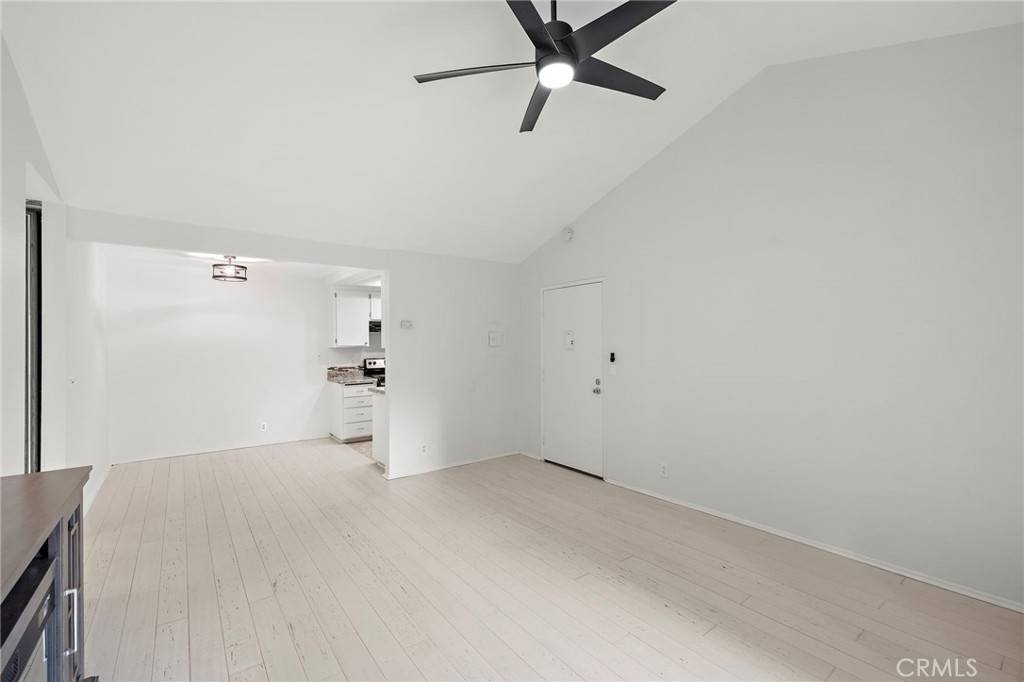 Lake Forest, CA 92630,20702 El Toro #2