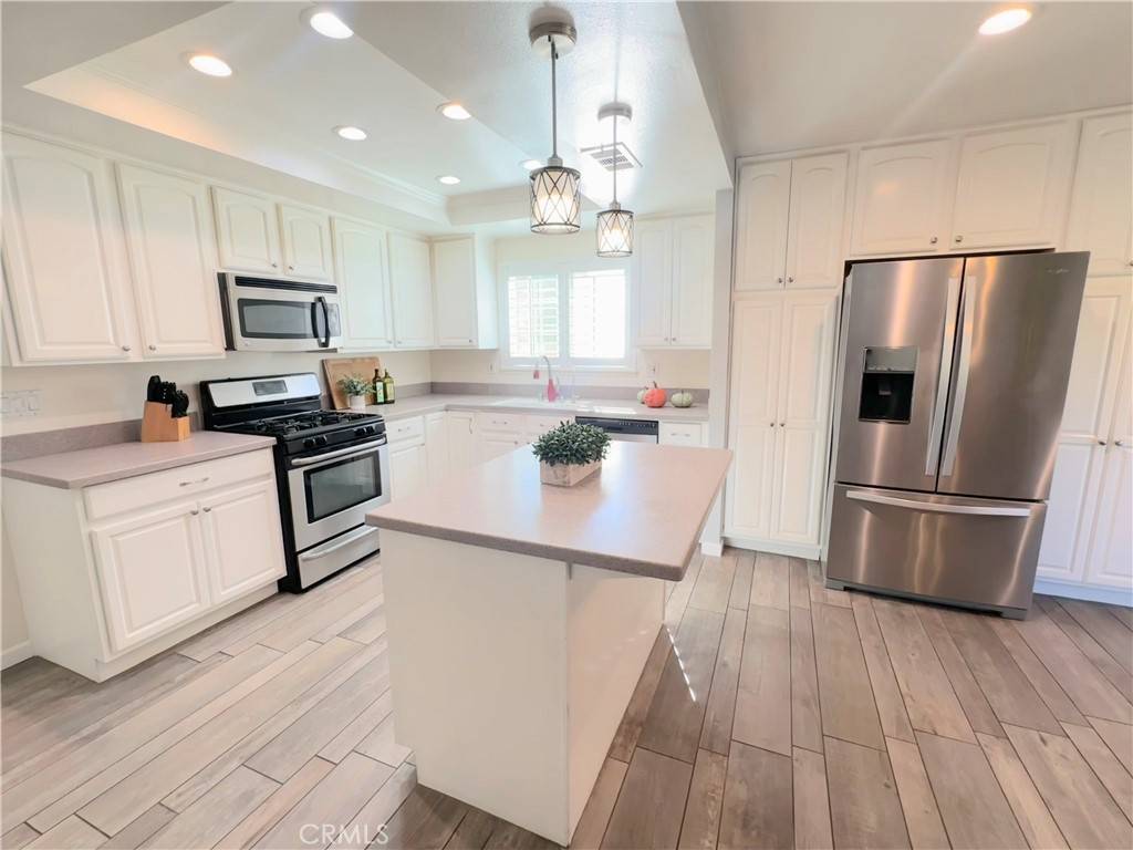 Anaheim, CA 92806,115 S Connie CIR