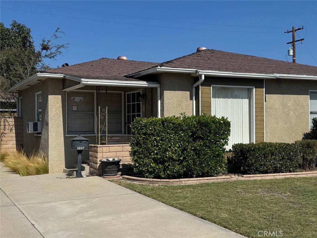 Long Beach, CA 90808,5837 E Gossamer