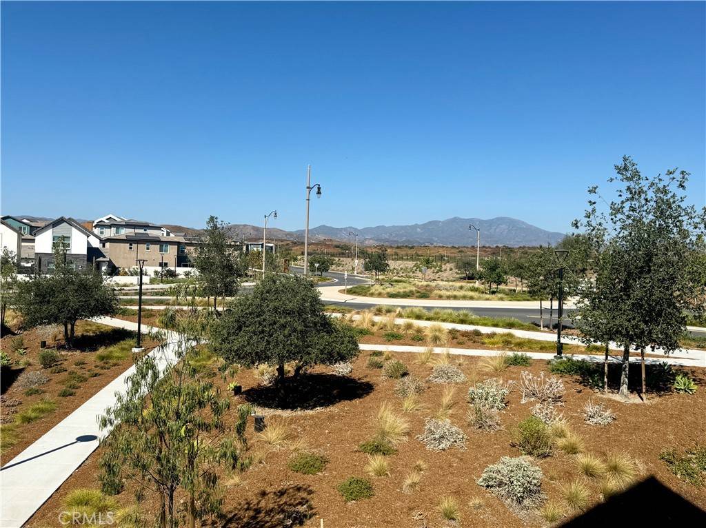 Irvine, CA 92618,283 Lynx