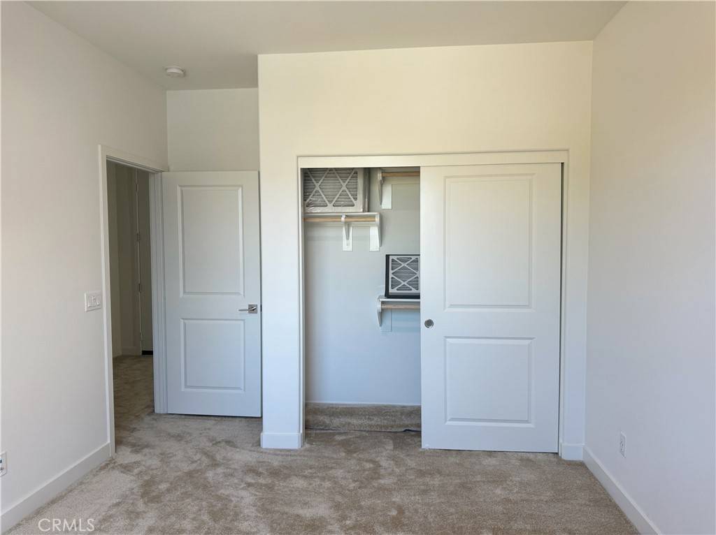 Irvine, CA 92618,283 Lynx