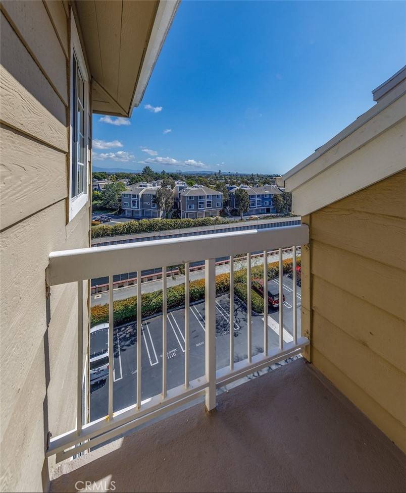 Huntington Beach, CA 92646,20331 Bluffside CIR #A411