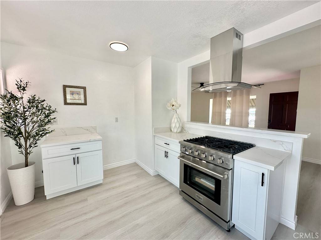 Pomona, CA 91766,1638 Vejar St