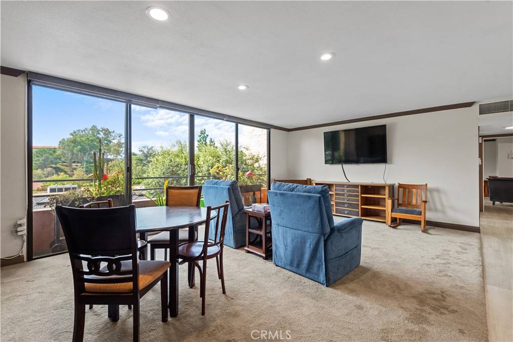 Laguna Woods, CA 92637,24055 W Paseo Del Lago #253