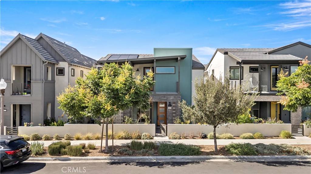 Irvine, CA 92618,145 Bosal