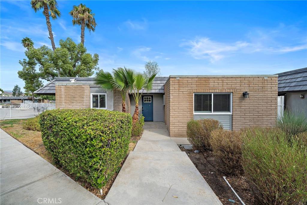 Canyon Lake, CA 92587,22400 Canyon Club