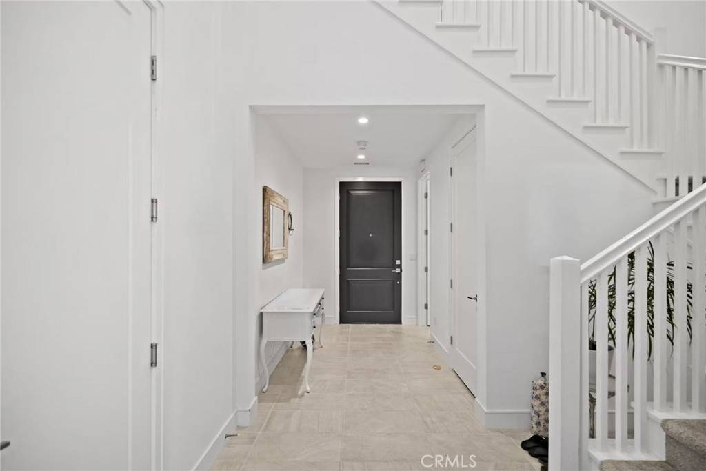 Irvine, CA 92618,112 San Benito