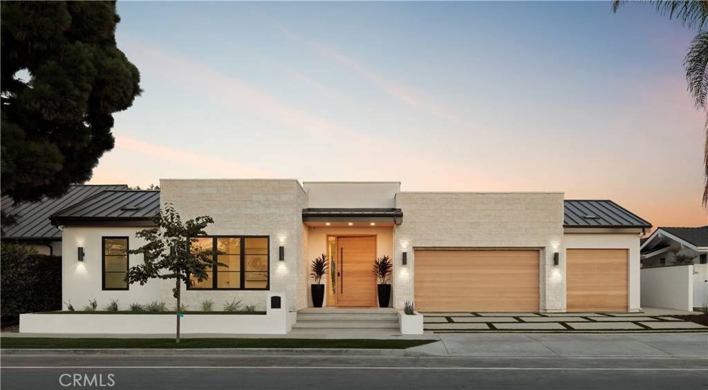 Newport Beach, CA 92660,1918 Santiago DR