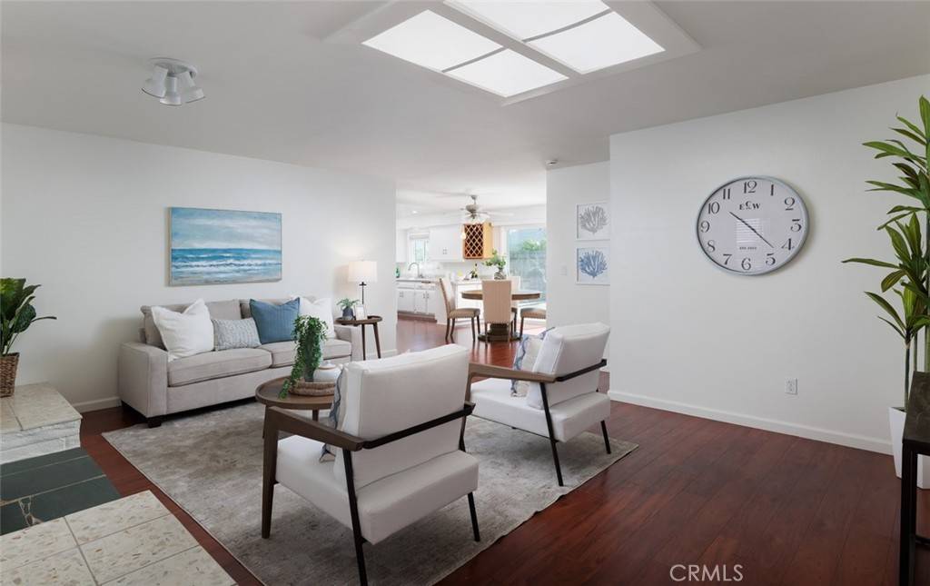 Huntington Beach, CA 92647,7901 Rhine DR