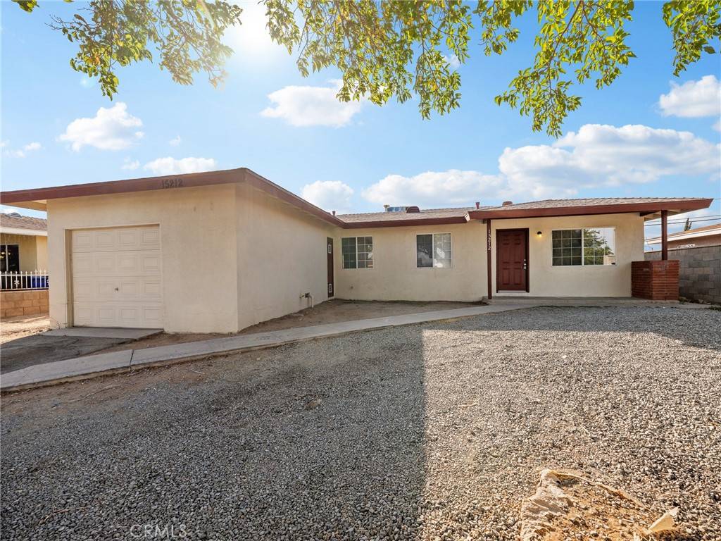 Victorville, CA 92395,15212 Las Piedras DR