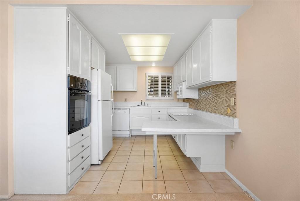 Laguna Woods, CA 92637,881 Via Mendoza #D