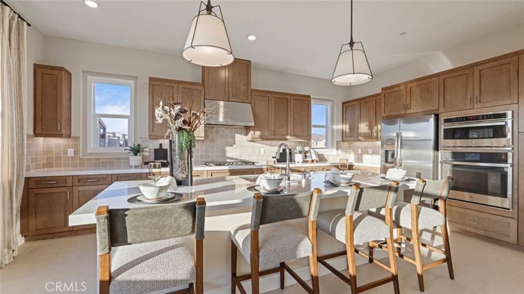 Irvine, CA 92618,175 Proctor