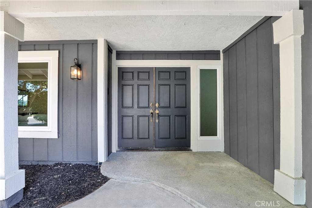 Oceanside, CA 92056,3726 Kelton DR