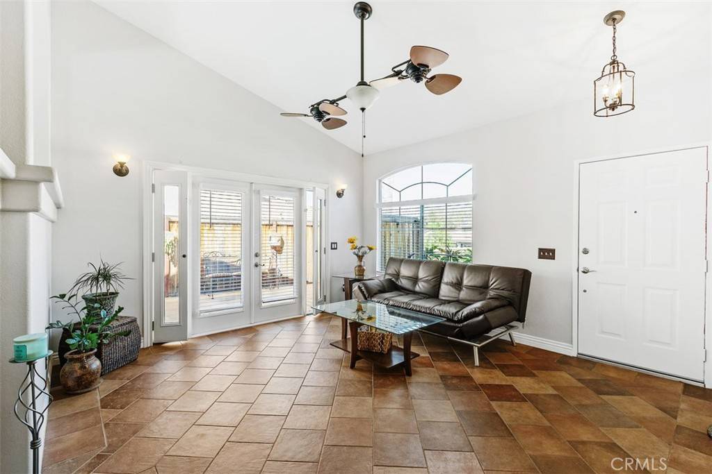 Corona, CA 92882,3538 Belvedere