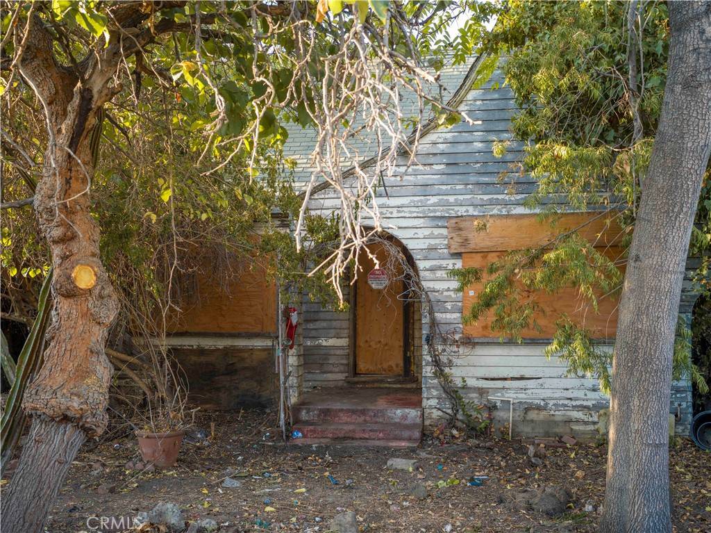 North Hollywood, CA 91601,11232 Tiara ST